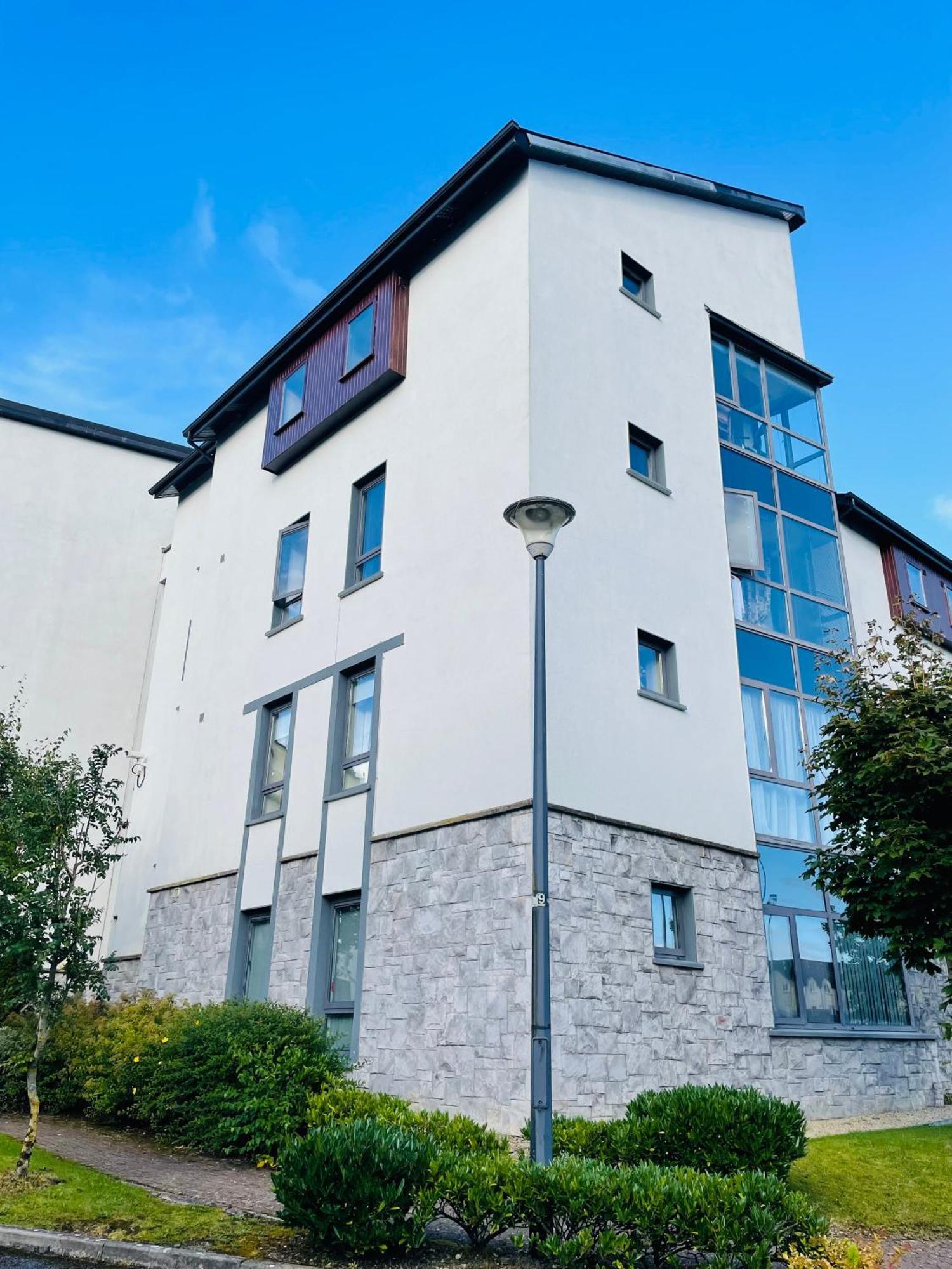 A Room In Central Park Apts Carrick-on-Shannon Exterior foto
